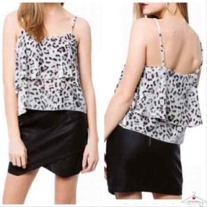 BB Dakota Leopard Velvet Top